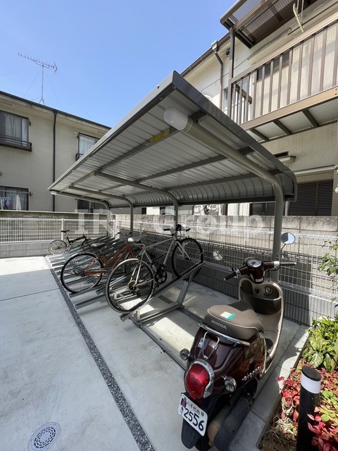 駐車場　駐輪場