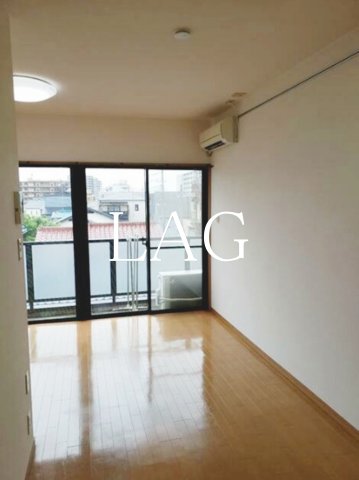 居室・リビング　洋室のお部屋です。