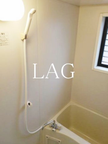バス・シャワールーム　お風呂です。