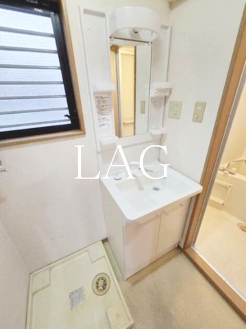 洗面設備　洗面台です。