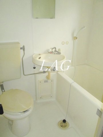 バス・シャワールーム　お風呂です。