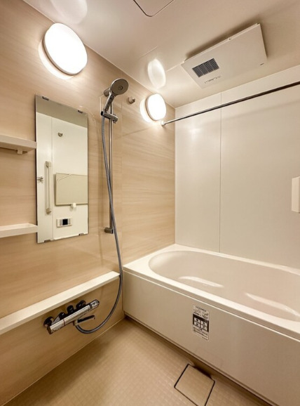 バス・シャワールーム