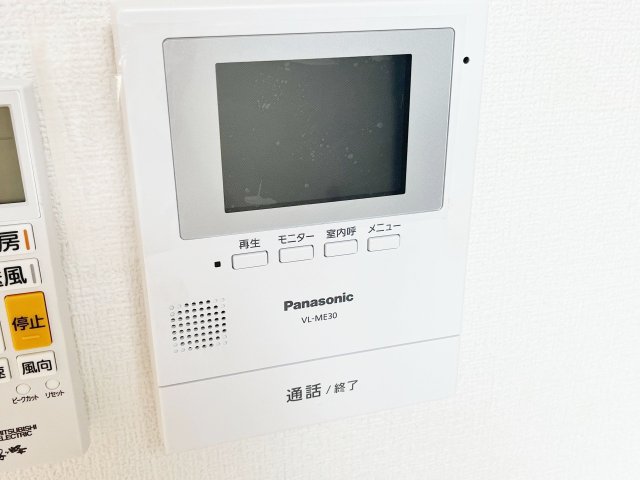セキュリティ　モニタ付きインターホンで安心♪