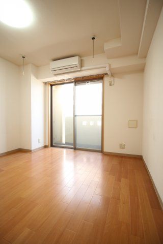 居室・リビング　別タイプ参考写真　ルネッサ王子　北区王子2