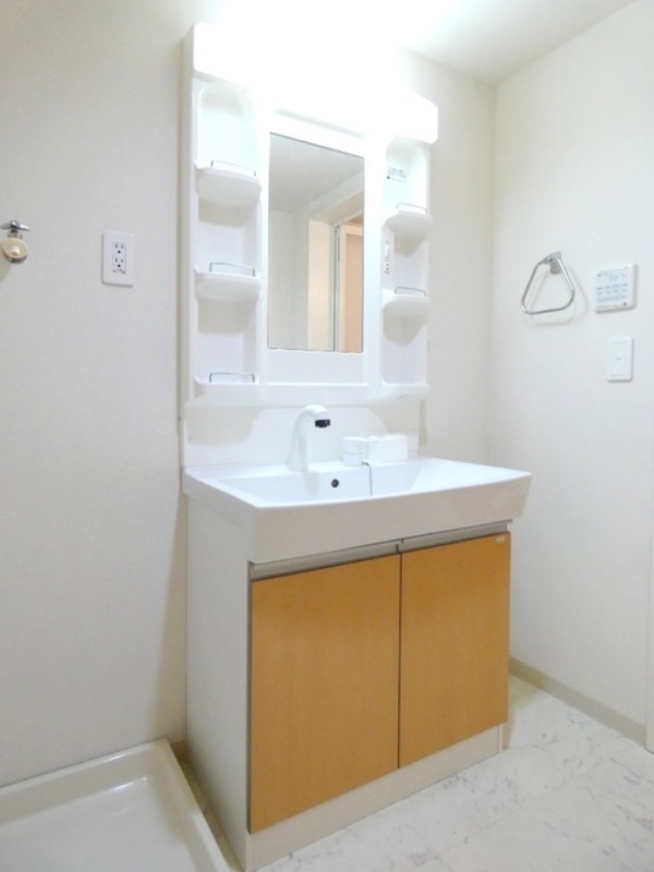 洗面設備　図面と現状に相違がある場合には現状を優先