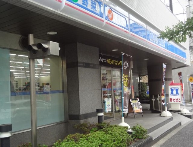 コンビニ　ローソン目黒大鳥神社前店（コンビニ）まで794m