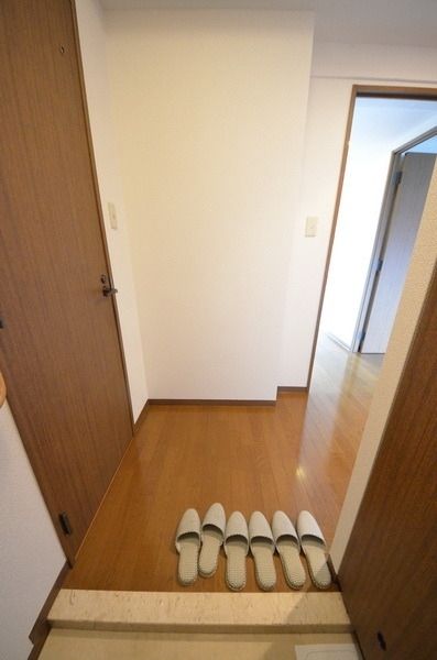 玄関　★お問い合わせはタウンハウジングまで★