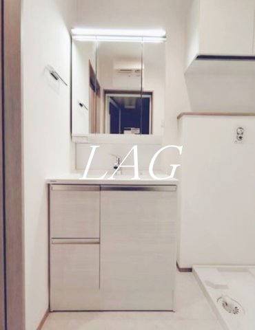 洗面設備　独立洗面台です。