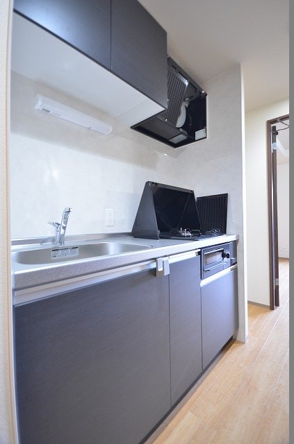 キッチン　別号室の写真です（反転）