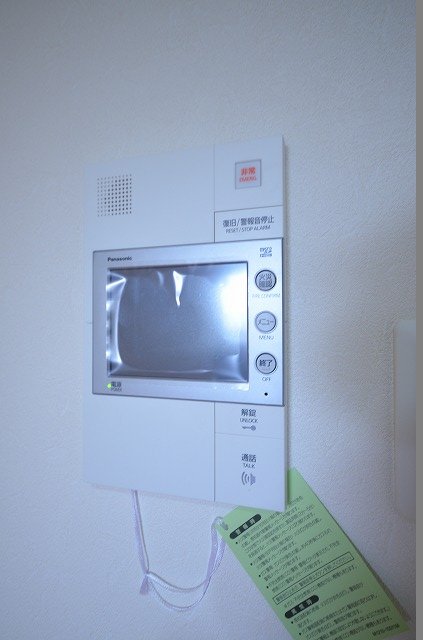 セキュリティ　別号室の写真です（反転）