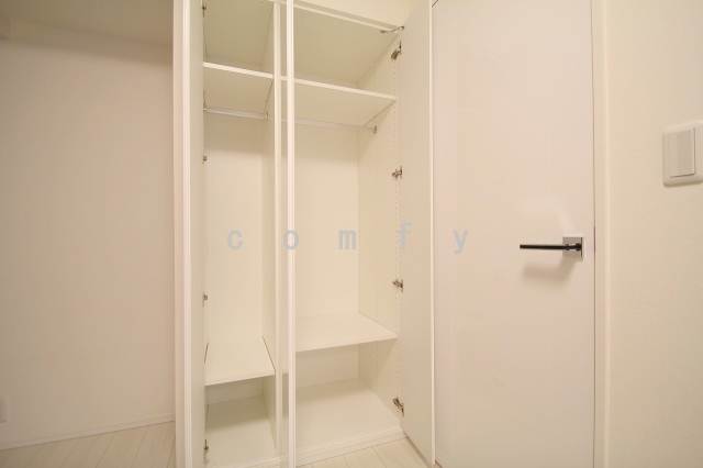 収納　クローゼット