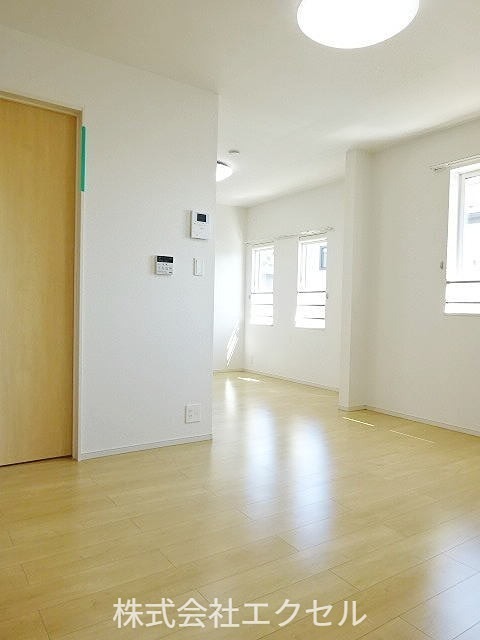 居室・リビング　明るい室内です。