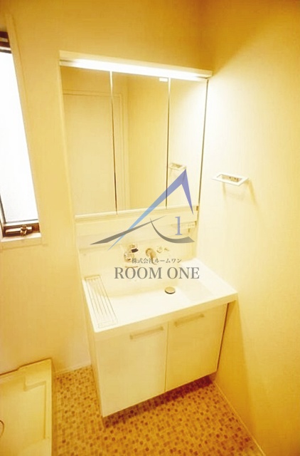 洗面設備　洗面台です。