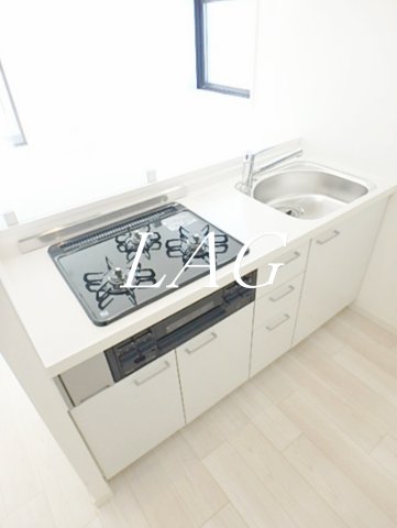 キッチン　キッチンです。