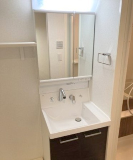 洗面設備　同仕様写真