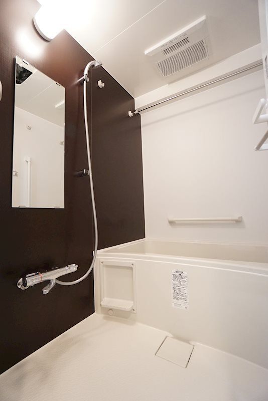 バス・シャワールーム　バス