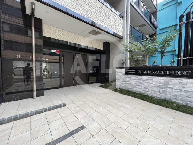 エントランス　エスリード本町レジデンス　エントランス