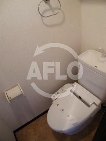 トイレ　グランシス難波西　温水洗浄便座