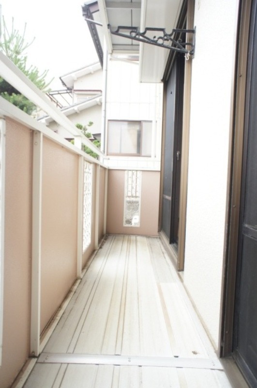 バルコニー　図面と現状に相違がある場合には現状を優先