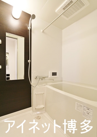 バス・シャワールーム　落ち着く空間ですね