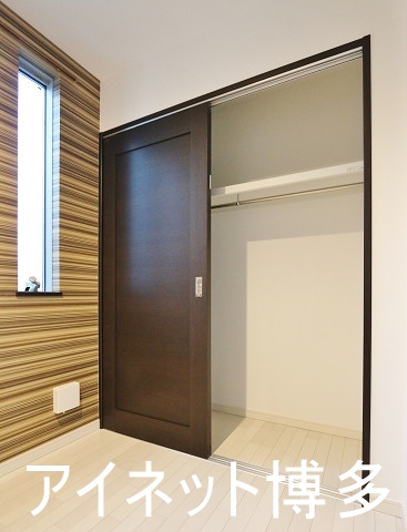 収納　引き戸のクローゼットなので前のスペースの心配無し