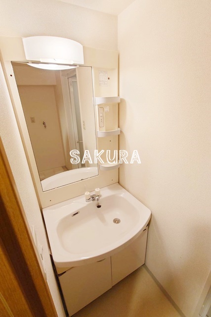 洗面設備　忙しい朝には欠かせない洗面所です♪