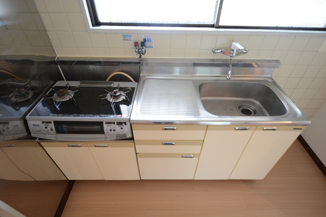 キッチン　収納もあり使いやすいキッチンです！