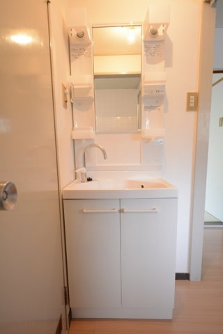 洗面設備　独立洗面化粧台付き☆