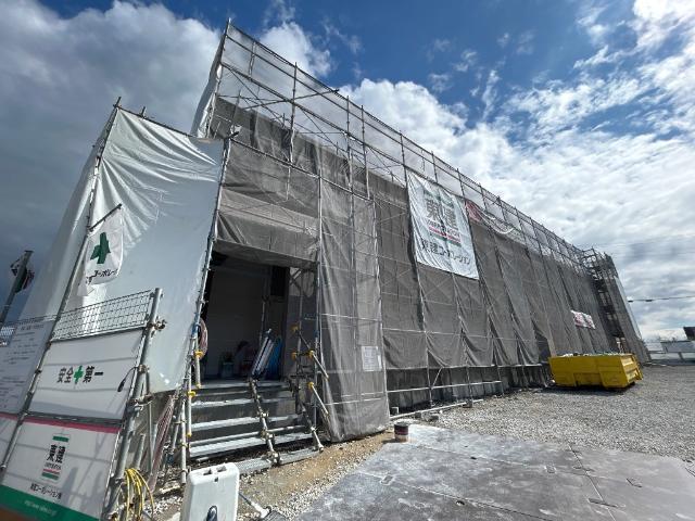 建物外観　建築現場