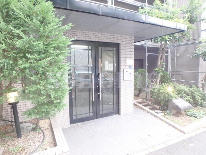 エントランス　建物入口