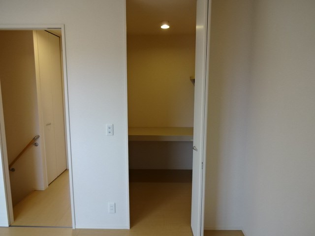 収納　参考：別棟（いちい荘）102（内装・設備が異なる場合がありま