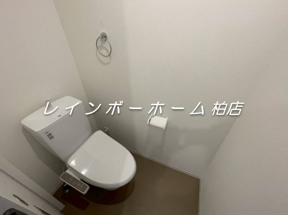 トイレ　同施工。参考写真。