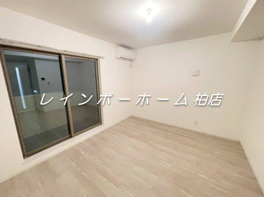 居室・リビング　同施工。参考写真。