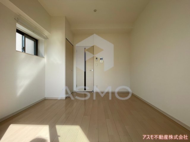居室・リビング　同マンション別部屋　参考写真