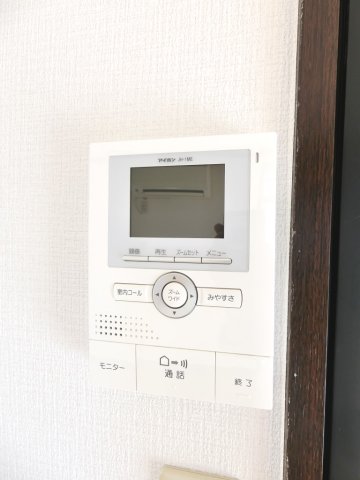 セキュリティ　モニター付きインターホン
