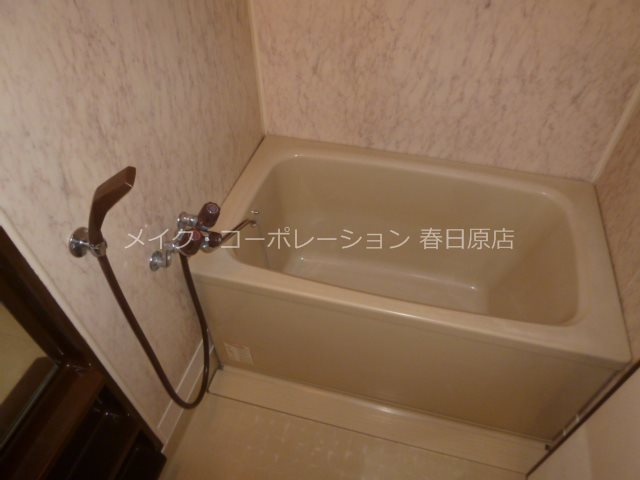 バス・シャワールーム　写真は同型タイプ