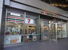 コンビニ　セブンイレブン 大崎ブライトコア店（コンビニ）まで131m