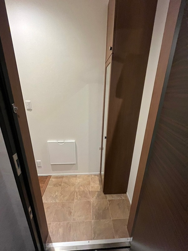 玄関　反転別部屋参考