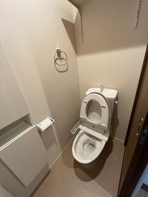 トイレ　反転別部屋参考