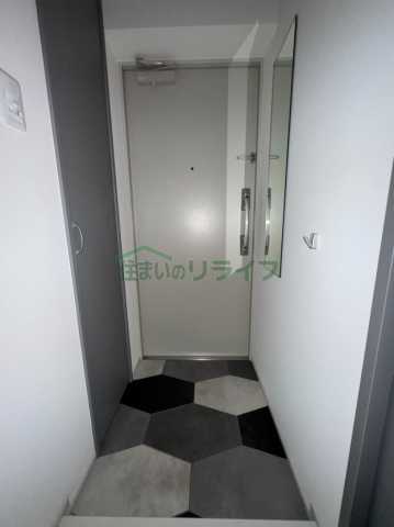 玄関　※参考写真です。別部屋になります。
