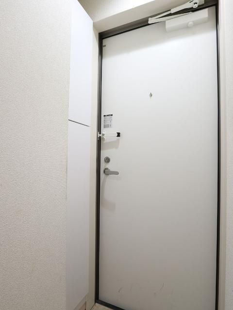 玄関　玄関　※同物件・同仕様画像