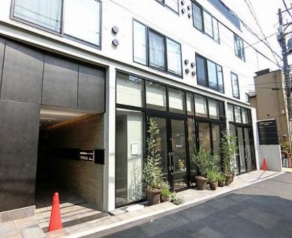 エントランス　☆共用部分☆