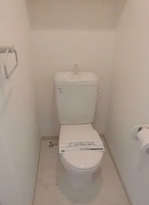 トイレ　※別部屋参考写真