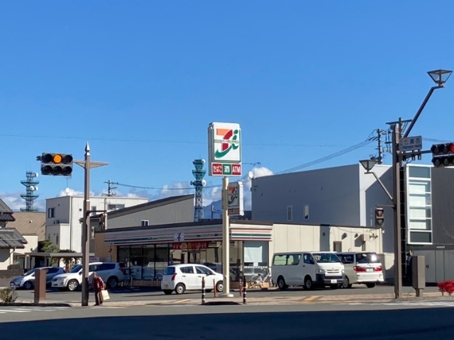 コンビニ　セブンイレブン長野七瀬西店（コンビニ）まで103m