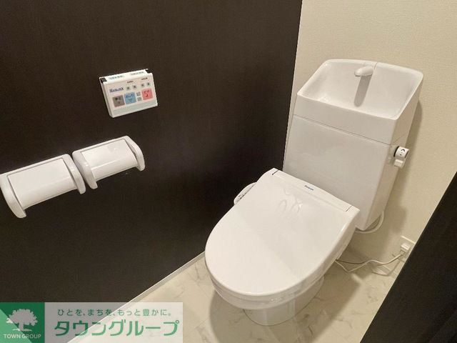 トイレ　参考パース