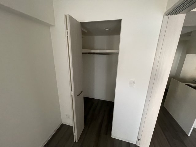 収納　同物件別部屋写真