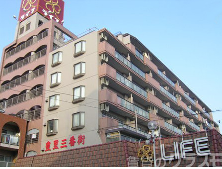 建物外観　住環境良好☆新婚さんやファミリーにオススメです♪