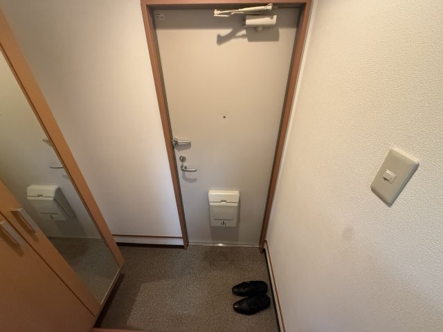 プレアール武庫之荘の玄関写真