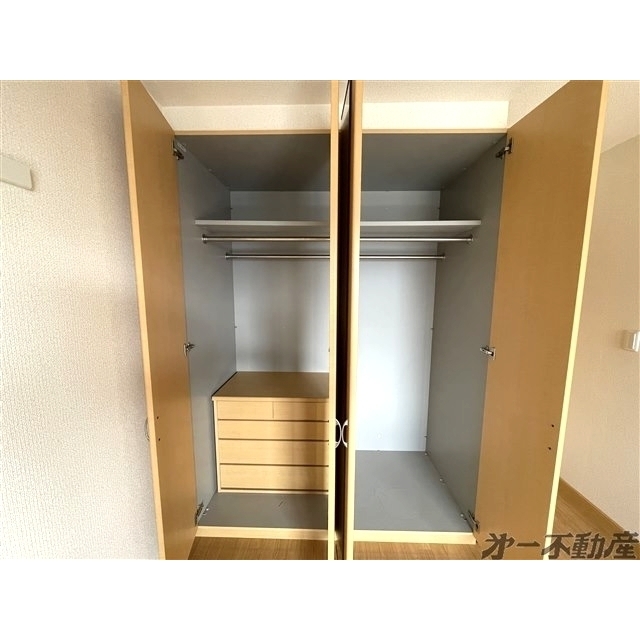 収納　クローゼット