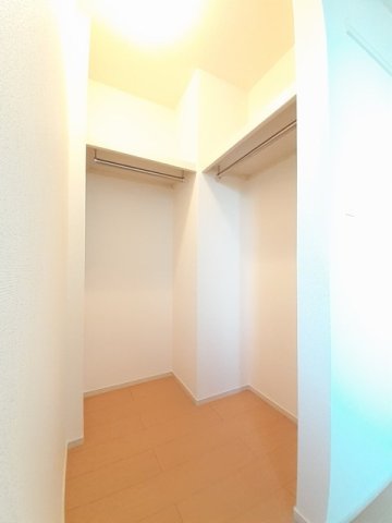 収納　十分な収納スペースがあります